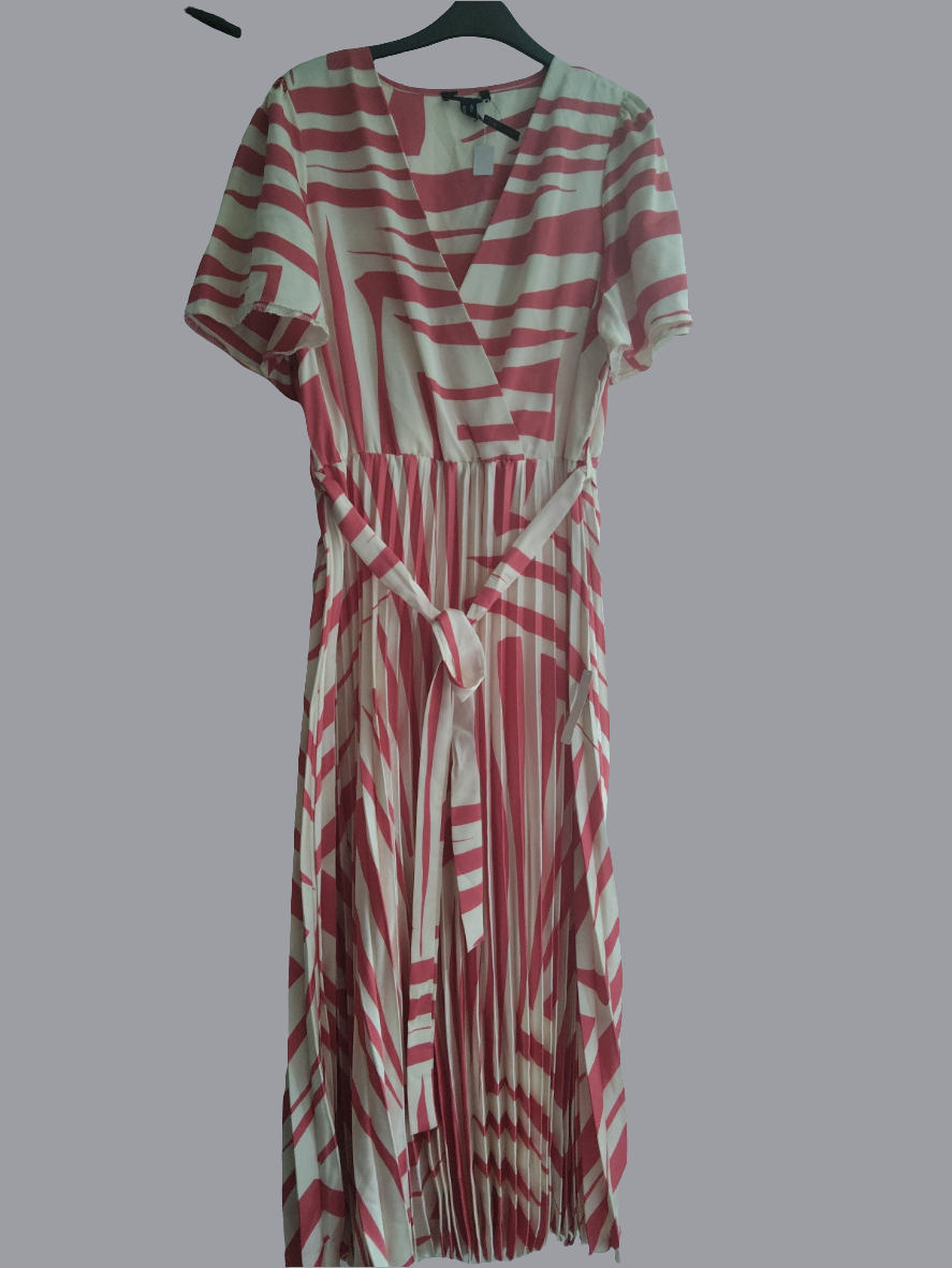 Cream and coral size 14/16 dress
