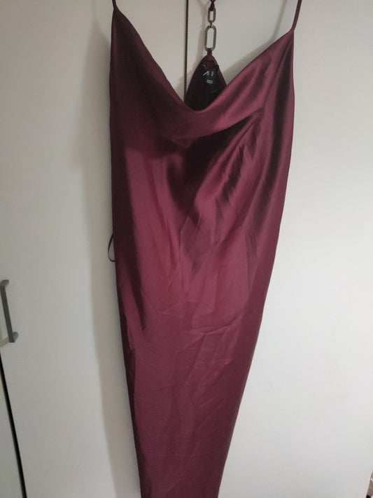 Women wine size 14/16/18 dress