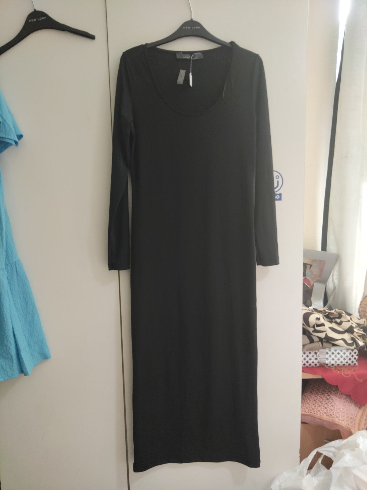 Black size 10 long sleeves dress