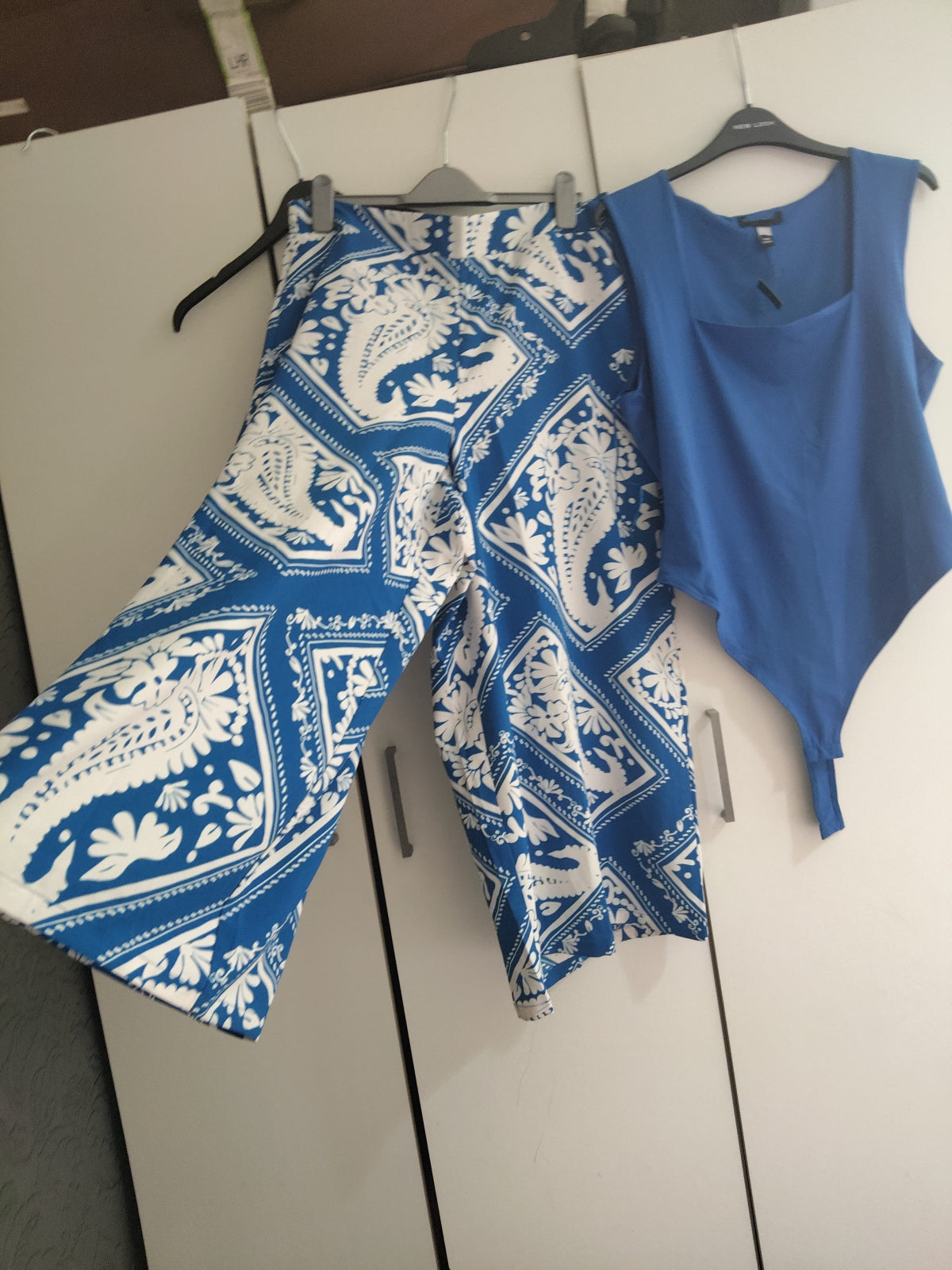 Women Size 14 two piece set