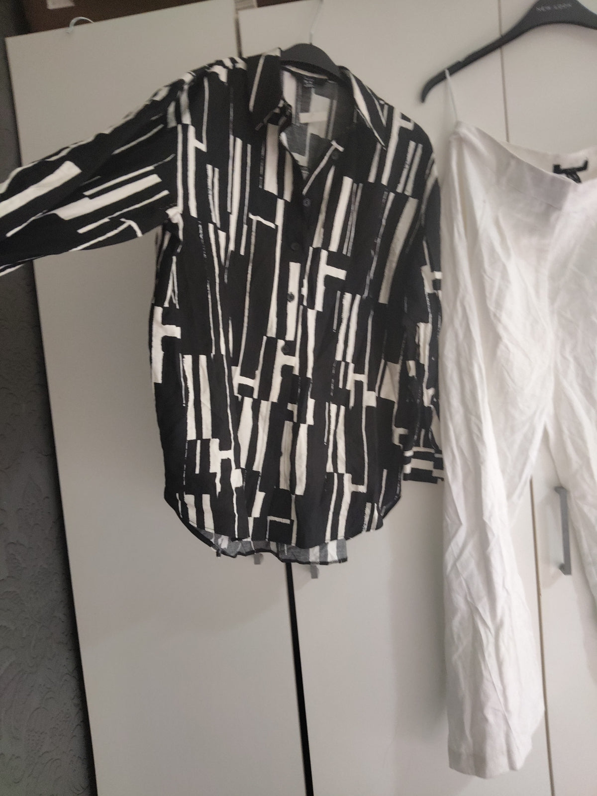 Women Linen size 10 two piece set