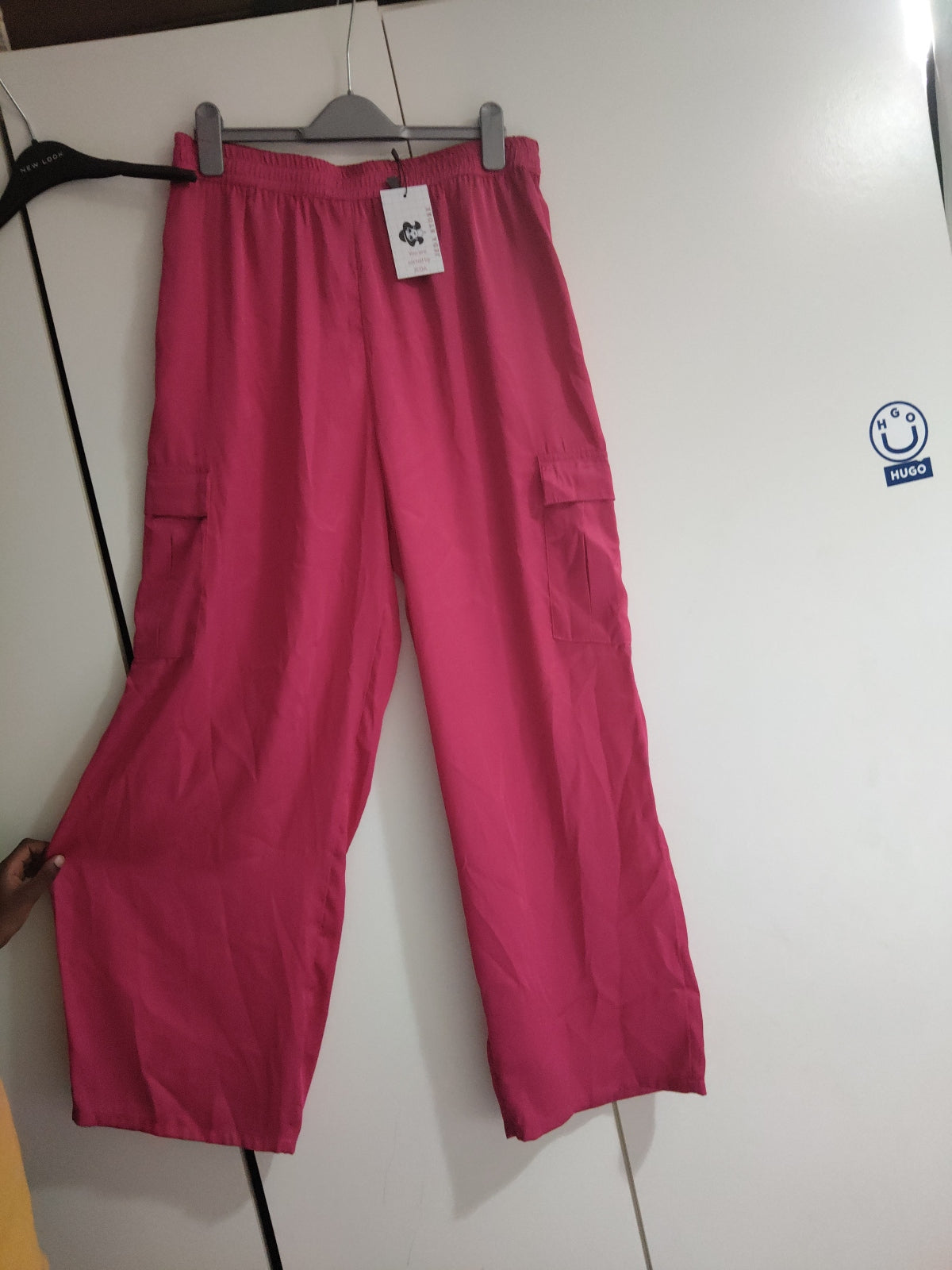 Women silky cargo fuschia pink trouser