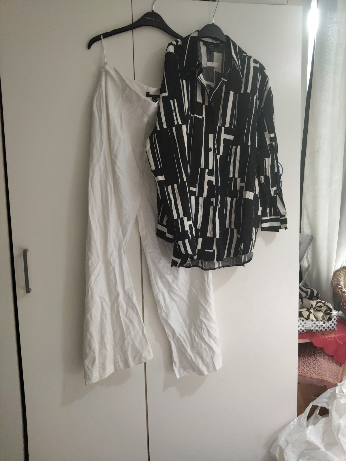 Women Linen size 10 two piece set